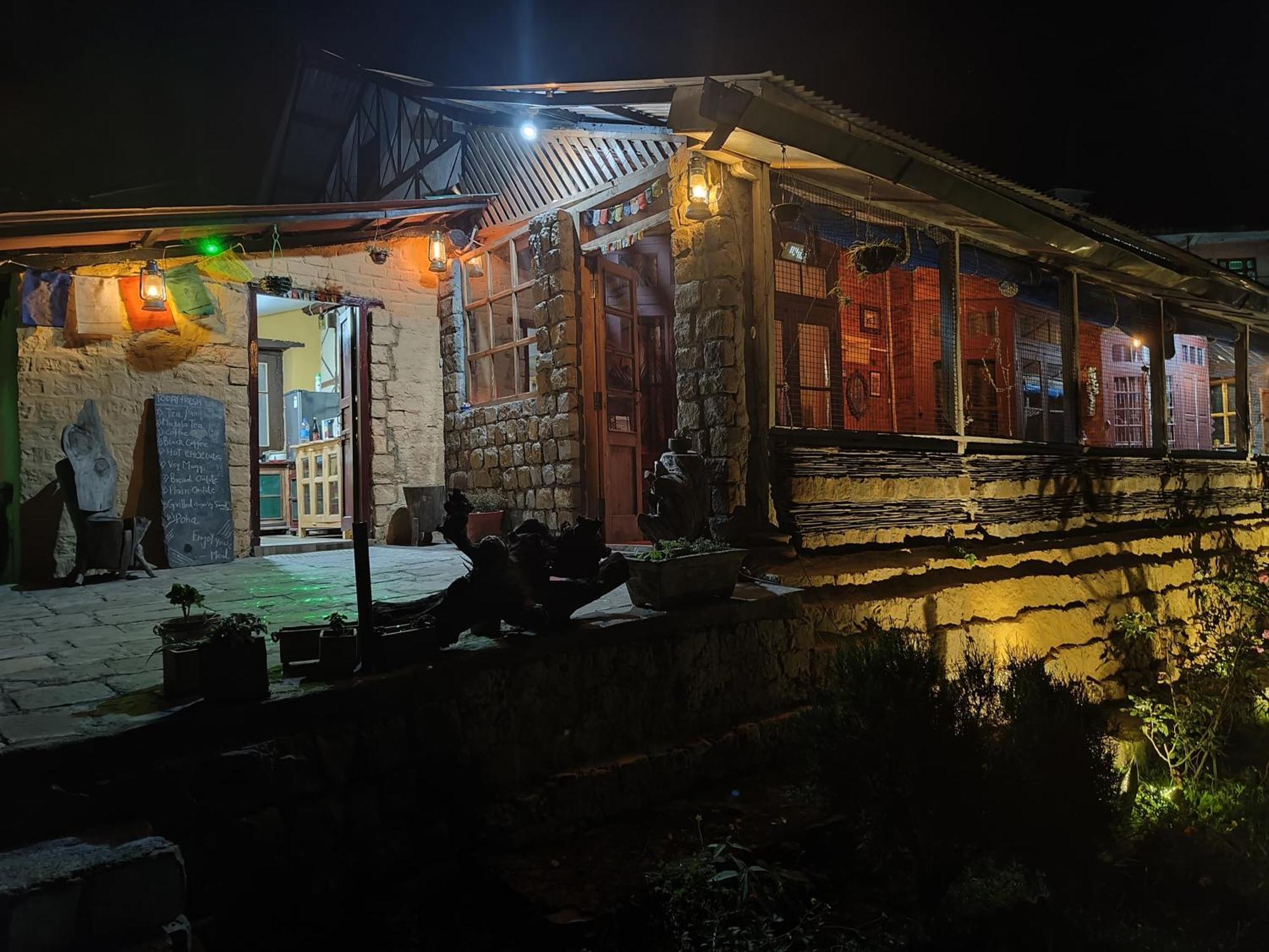 Homestay Leela